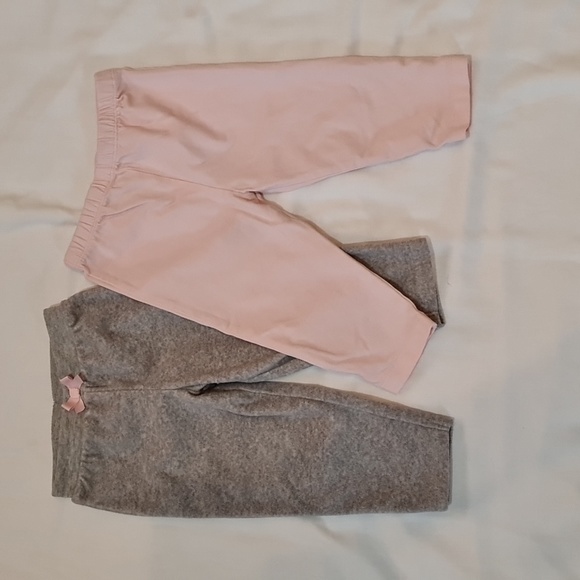 Two girl's bottoms Sz 12M - Picture 1 of 4